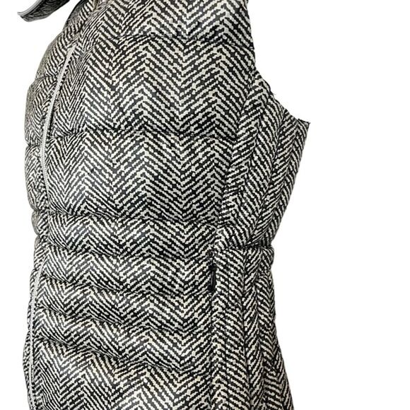 Vince Camuto Women's Down Puffer Vest Herringbone Pattern Full Zip Jacket sz S - Picture 10 of 12